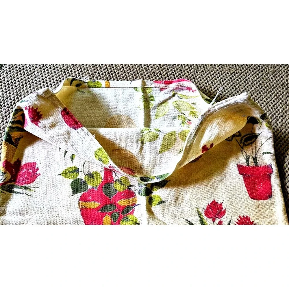 2 Vintage Fabric Material MCM Kitchen Embroider Rooster Towel Flower Cottagecore